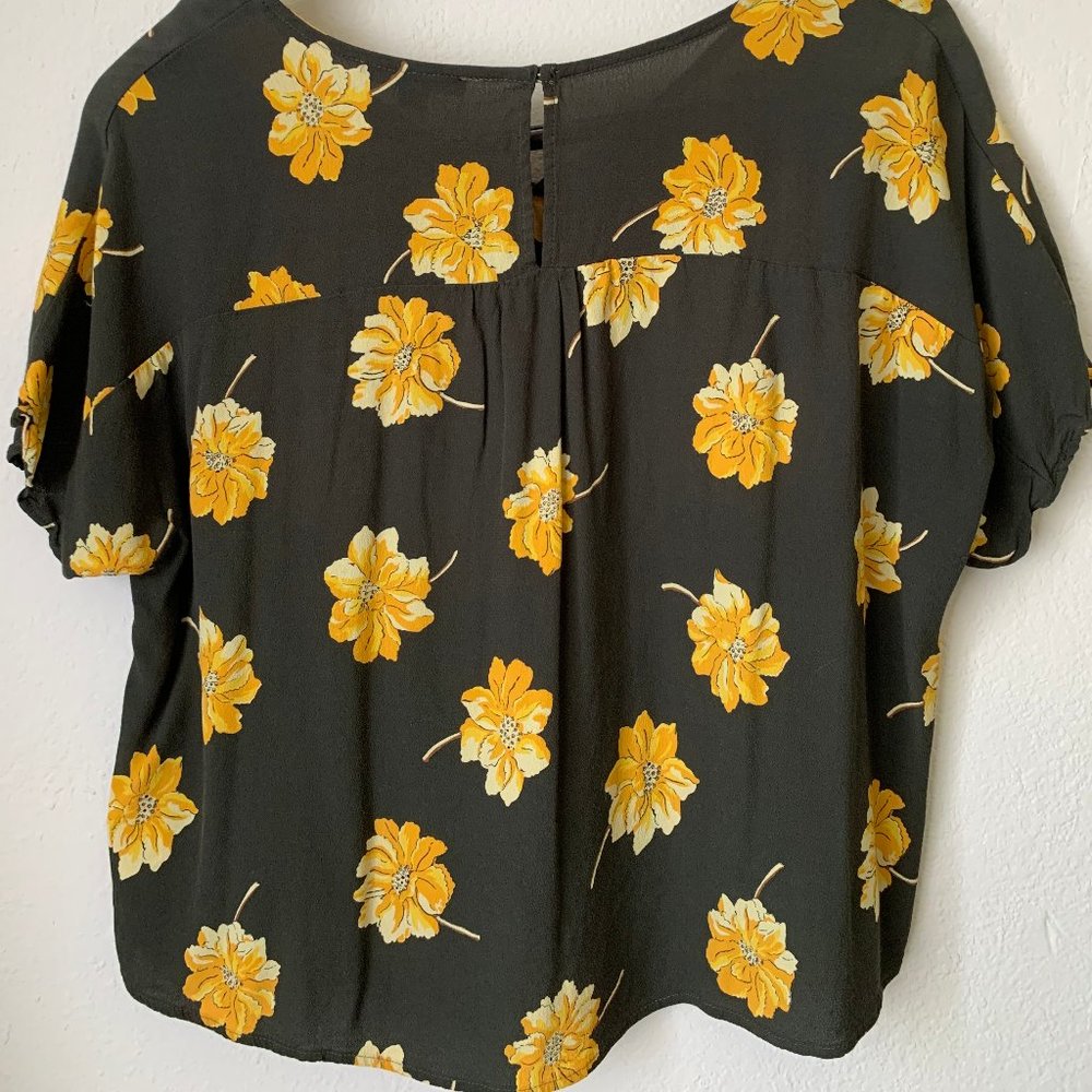 Madewell Anthem Top in Olive Flowers Size S